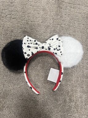 Disney Parks Cruella DeVille Mickey ears 101 Dalmatians